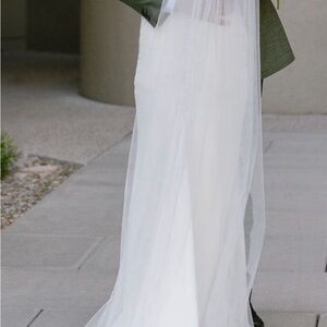 Bridal Veil in Ivory Tulle